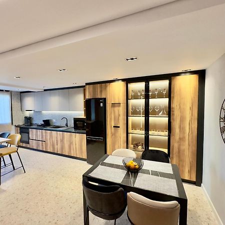 Soinn'S Apartament Tiranë Luaran gambar
